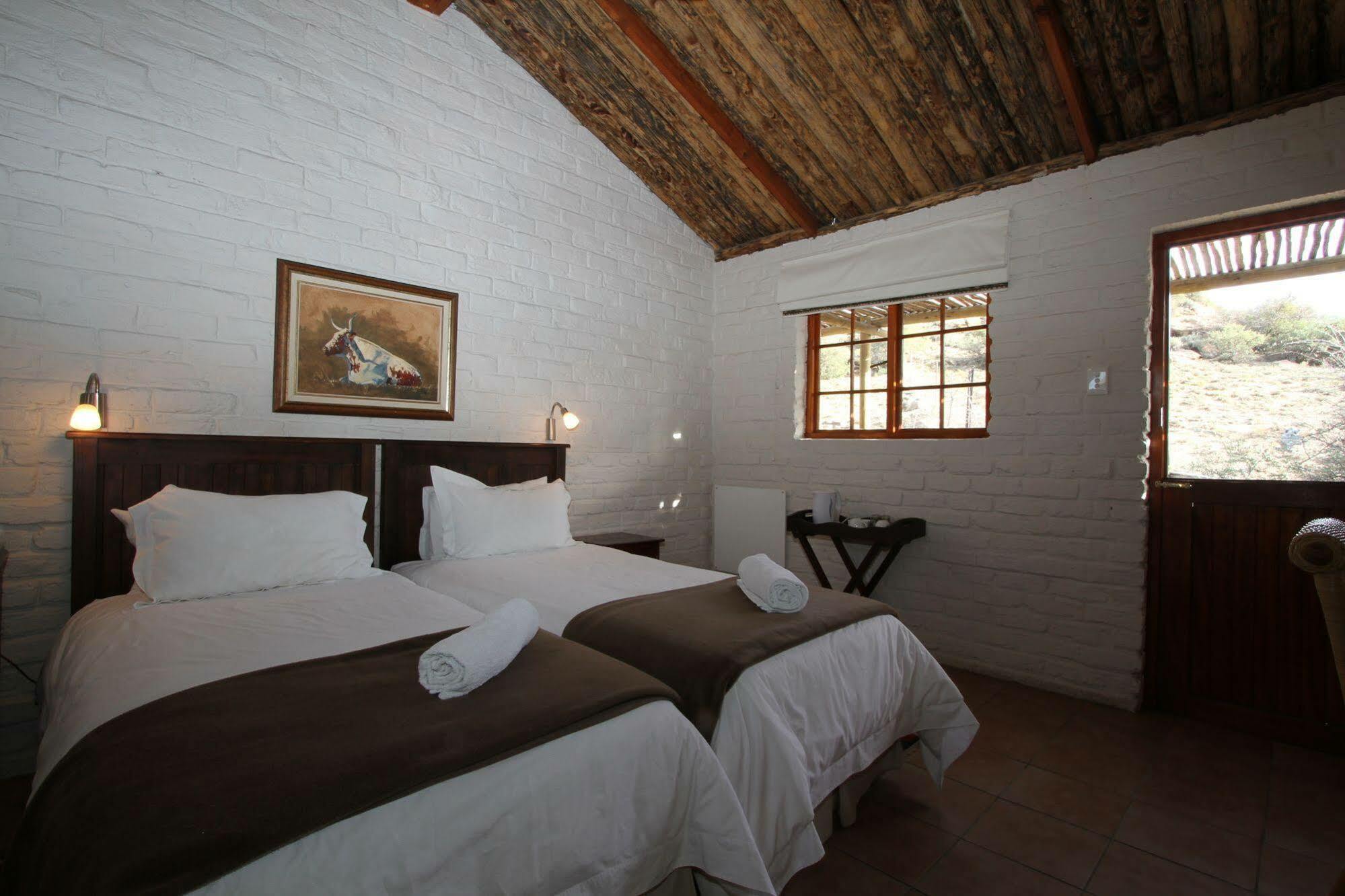 Ganora Guest Farm, Camping And Excursions Nieu-Bethesda Esterno foto